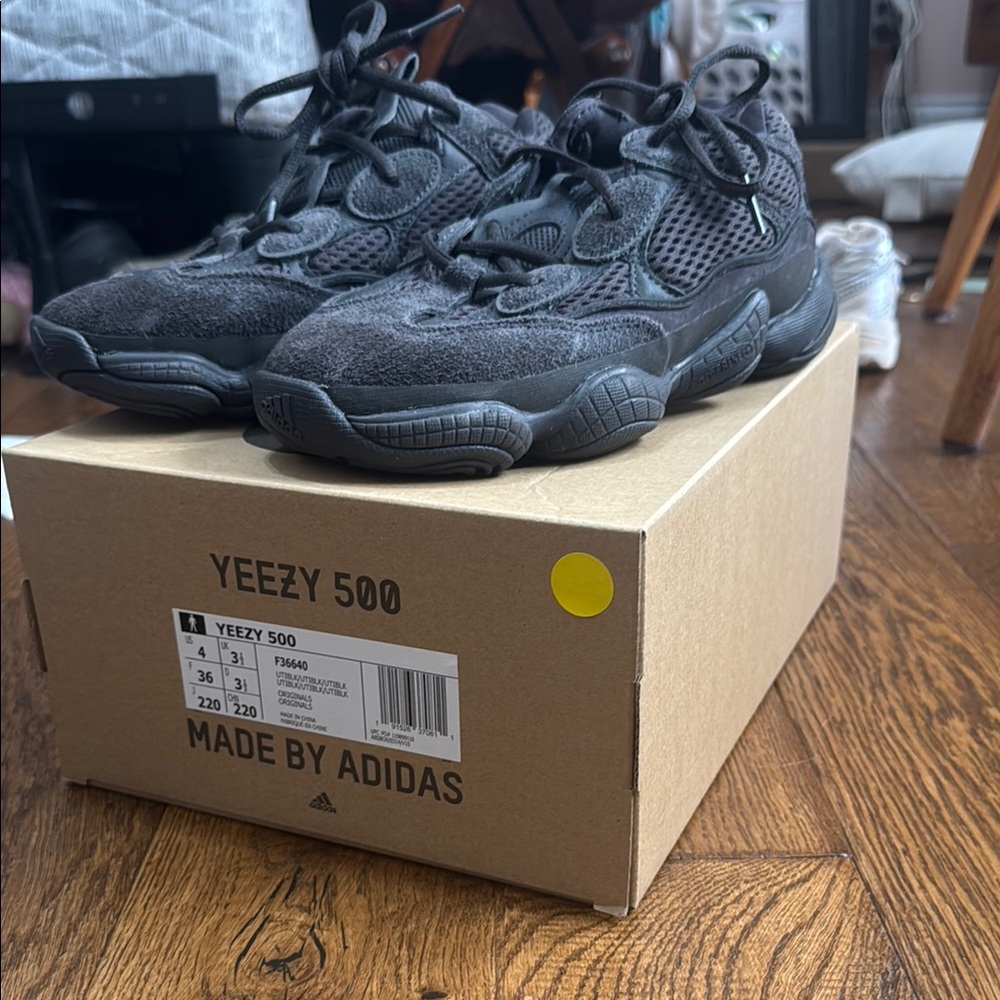 Adidas Yeezy 500 Sneakers in Utility Black